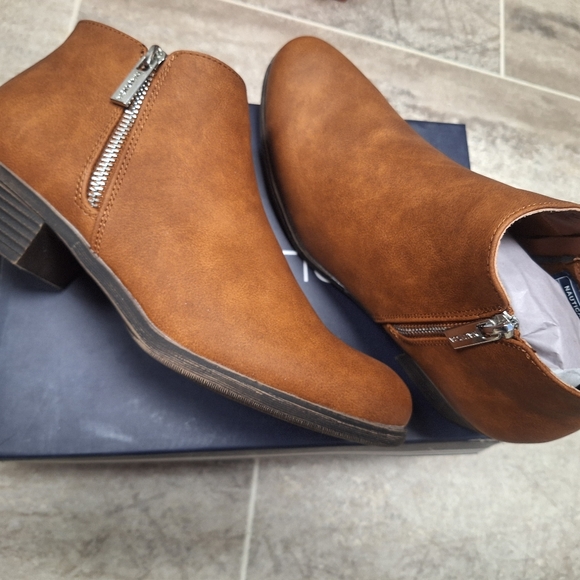 Nautica Alara ankle boot- Caramel brown- New- open box - Picture 6 of 6